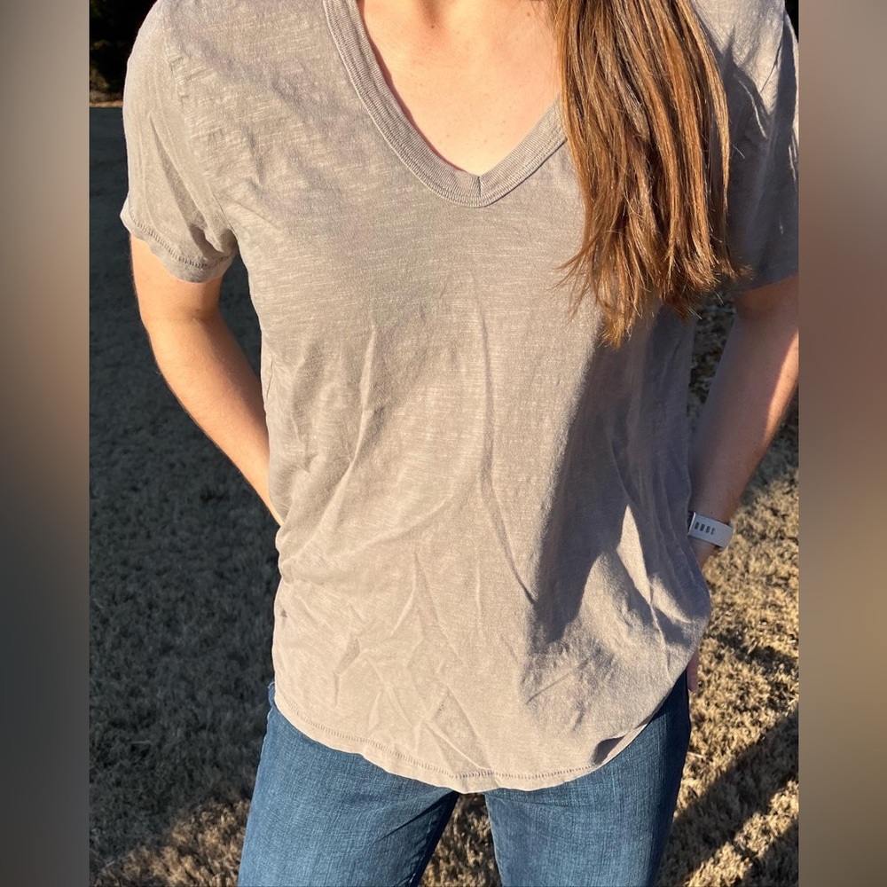 Universal Threads Washed Gray Tshirt